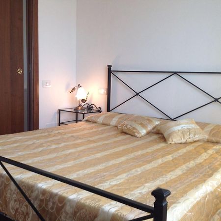 Agriturismo Belvedere 佩夏罗马纳 客房 照片