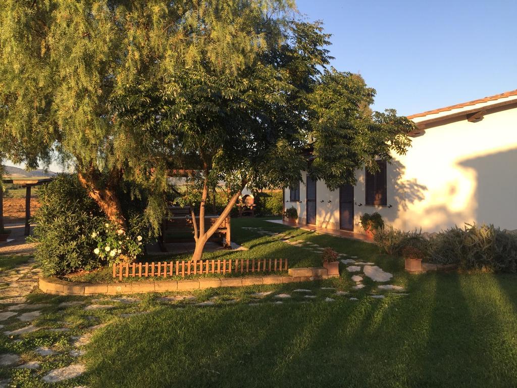 Agriturismo Belvedere 佩夏罗马纳 外观 照片